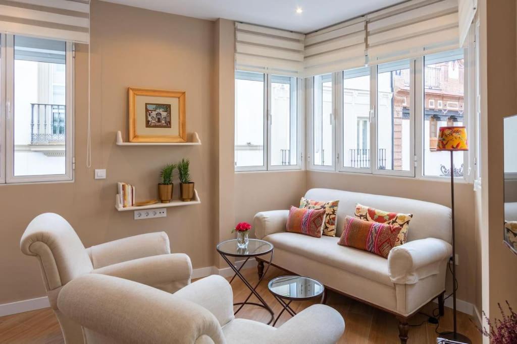 Plaza Nueva Deluxe Suite by Valcambre Sevilla Exterior foto